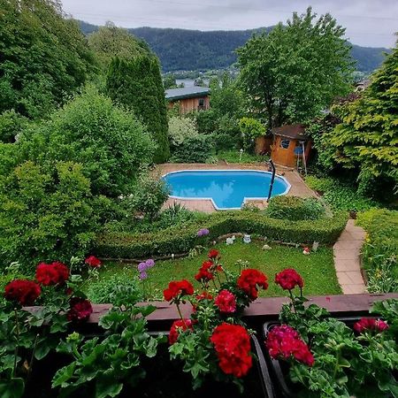 Haus Flora - Ferienwohnung Bodensdorf Εξωτερικό φωτογραφία