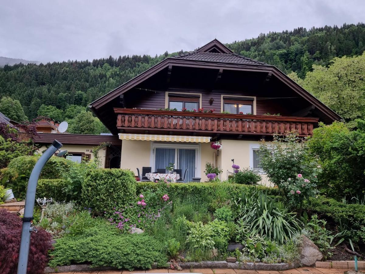 Haus Flora - Ferienwohnung Bodensdorf Εξωτερικό φωτογραφία