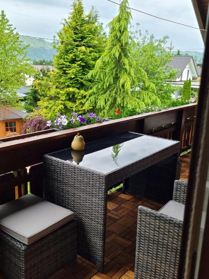 Haus Flora - Ferienwohnung Bodensdorf Εξωτερικό φωτογραφία